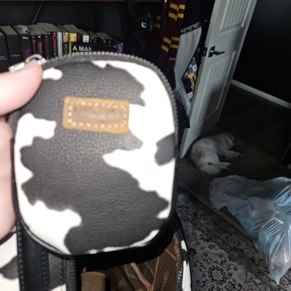 Wrangler Black and White Backpack - Picture 5 of 7